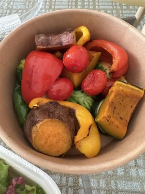 Roasted veggies    at SUN BERNO - Chun Dazhi Store - 光焙若蔬食 春大直門市 in Taipei