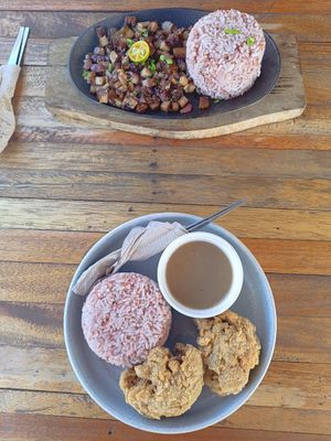 Vegan chicken and rice & Sisig at Veganize Bohol in Tagbilaran