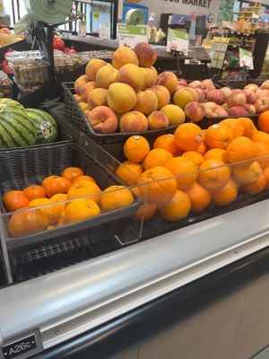 Enson Market fruit at Enson Market in Gainesville