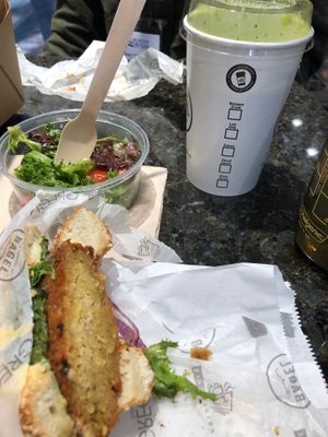 Falafel with veggies at La Fabrique De Bagel in Montreal