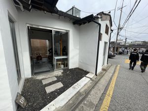Entrance   at Dirt Coffee - 더트커피 in Seoul