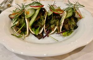 Taco paddenstoel op oosterse wijze at Eethuis Lamoen in Landegem