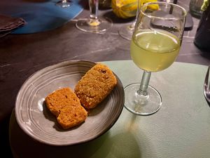 Huisgemaakte vegan koekjes met limoncello at Eethuis Lamoen in Landegem