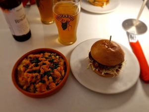 Free The Bird burger, Mac & Cheese side, Session IPA at BEKIND. in Zagreb