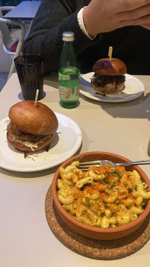 Mac and cheese, free the bird and pulled mushroom burger   at BEKIND. in Zagreb