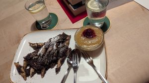 Nachspeise at Dolomitenhütte in Amlach