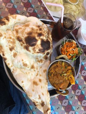 Vegetable Curry with Naan (without butter) at New Api Spice and Curry House - ニューアピスパイスアンドカレーハウス in Takamatsu