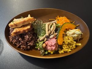 Buddah bowl  at BIOLA -ビオラ  in Yamato