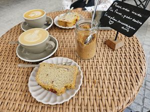  at Noah's Coffee in Barcelona