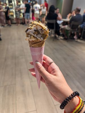Yoghurt, Mango and Chocolate Ice Cream at Gelateria La Romana  in Bucharest