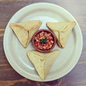 Fatayer at AYUNI in Sao Sebastiao Da Feira