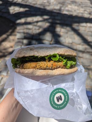 Sándwich de mila at Vuena Comida Casera Vegana in Buenos Aires