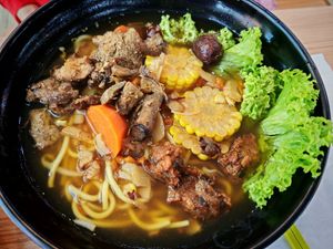 Herbal Noodles at Red Apple - 紅蘋果素食 Marsiling in North Singapore