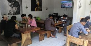 🙏🙏🙏 at Waroeng Bagoes in Ubud