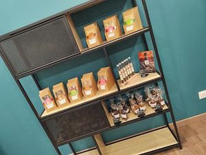 Grocery at O'Plaisirs non Coupables in Nogent-le-rotrou