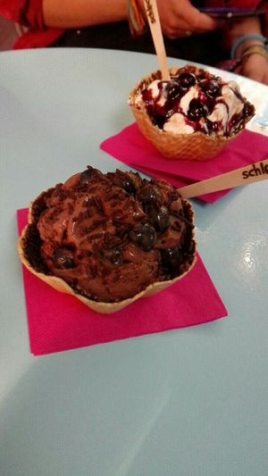 Delicious vegan ice cream at Schlecks in Osnabruck