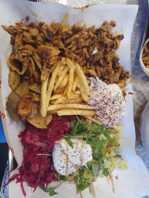 Doen Doen Teller at doen doen® kebap in Berlin