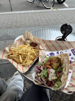   at doen doen® kebap in Berlin