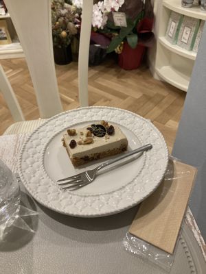 Carrot cake   at Bardon Organic Cafe in Tokyo