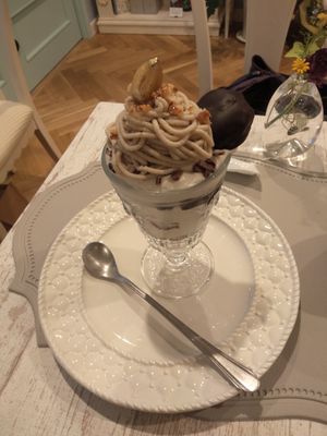  at Bardon Organic Cafe in Tokyo