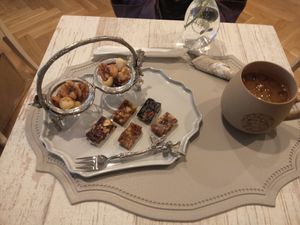  at Bardon Organic Cafe in Tokyo