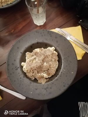 Fu and tagliatelle with truffels at Artha in Porec