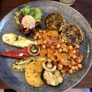 Vegetable patties with grilled vegetables and chick peas and carrots in tomato  at Artha in Porec