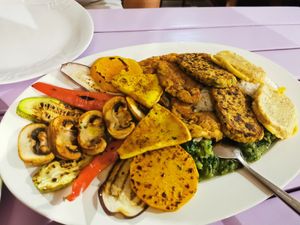 Vegan Plate for 2 at Artha in Porec