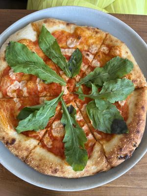 Vegan margarita pizza with basil  #Veganuary at La Playa  in Dikwella