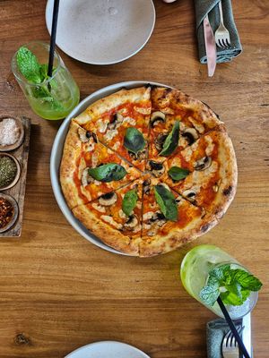 Pizza! at La Playa  in Dikwella