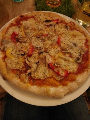 Vegane Pizza at Cafeteria-Trattoria Am Rathaus in Osnabruck