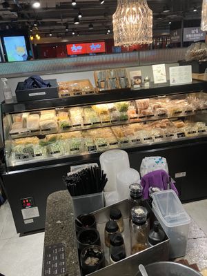 here you chose whatever you like and just take it (no talk needed)  at Vege Creek 蔬河 - Zhongshan in Taipei