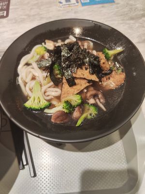 Bowl of udon noodles at Vege Creek 蔬河 - Zhongshan in Taipei