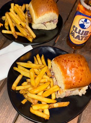   at HOT PLANTS in Prague