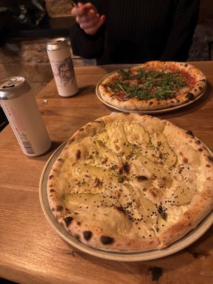   at HOT PLANTS in Prague