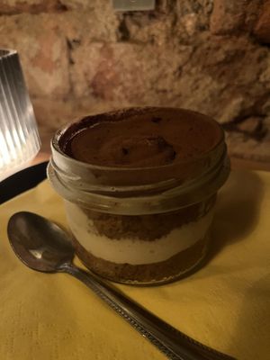   at HOT PLANTS in Prague