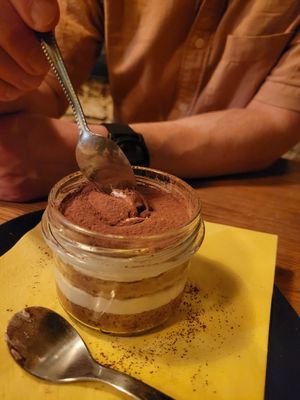  at HOT PLANTS in Prague