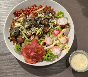 Proteinka skleda #Veganuary at Grashka Deli in Ljubljana