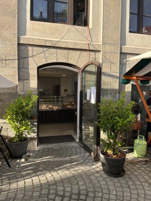 Entrance  at Grashka Deli in Ljubljana