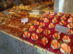 The window at Cinnamood - Mönckebergstraße in Hamburg