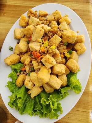 Tahu cabe garam at Bakul Veggie in Jakarta