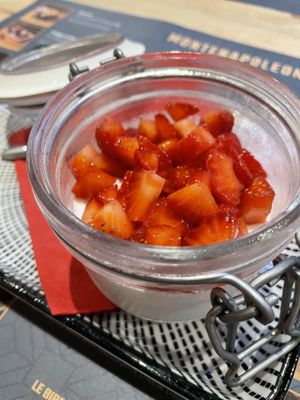 Panna cotta vegana  at Montenapoleone Asiago in Asiago