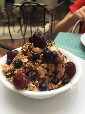 Cacao bowl at La Senda Restaurante in Playa Del Carmen