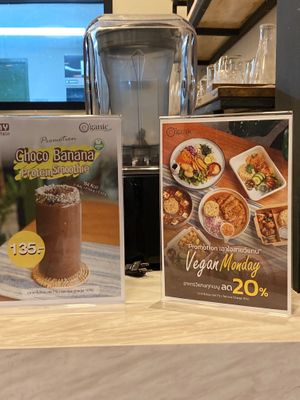 20% off for vegans on Mondays 🎉 at O'ganic Concept Ari in Bangkok