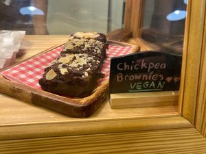 Vegan cakes at O'ganic Concept Ari in Bangkok