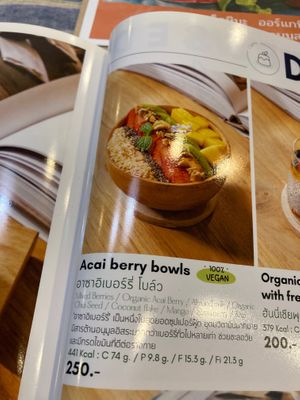 Acaibowl at O'ganic Concept Ari in Bangkok