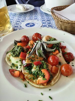  at Hofbräuhaus München in Munich