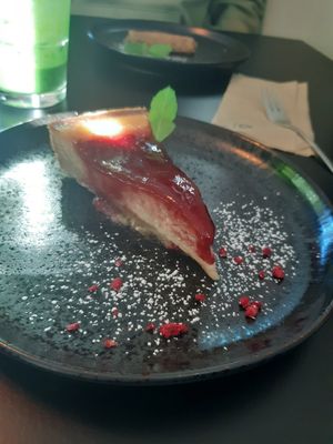 Cheesecake at vorveg in Hannover