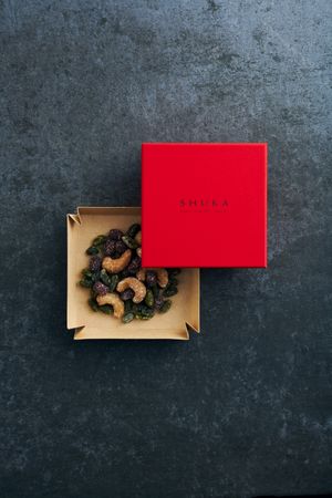 SHUKA(種菓) product. Most popular, SHUKA Mix Okonomi(assorted 3 candied seeds, azuki, pistachio and cathew nuts ). at SHUKA - 種菓 in Kyoto