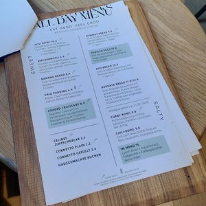 Breakfast and lunch menu at DUUO in Munich